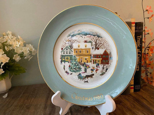 1980 Avon Country Christmas Plate by Wedgwood at Duckwells