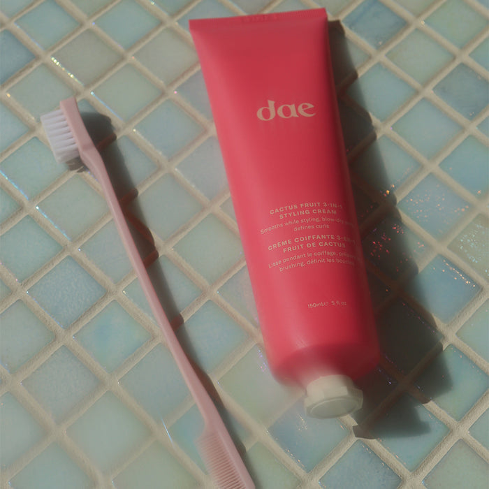 3-in-1 Slick Back Styling Duo