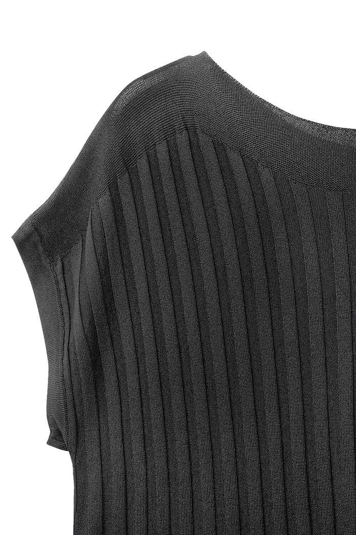 Black fine Rib knitted Sweater with boat neck
