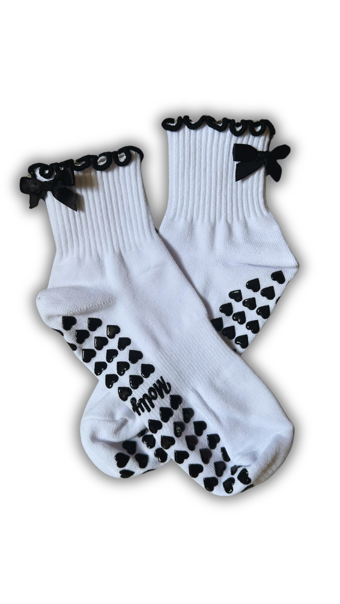 Elegant black white grips