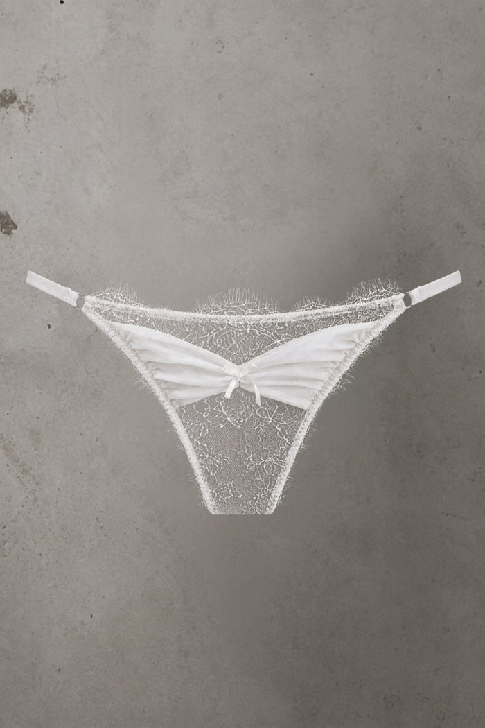 Brooke Lace Knicker White - Size M-2XL | Archive Sample