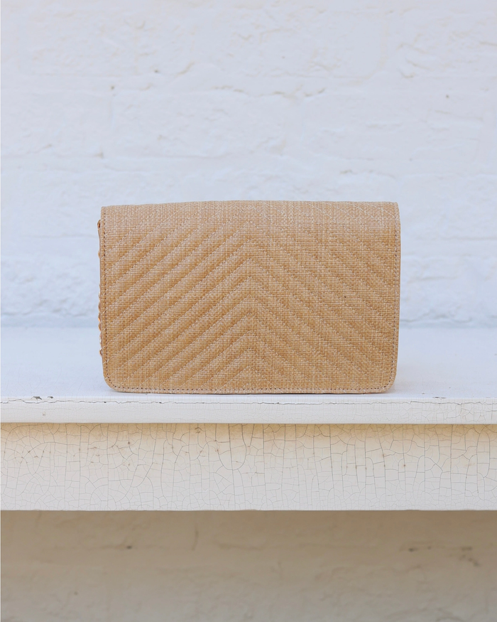 Bryn Clutch Crossbody - Natural Quilted