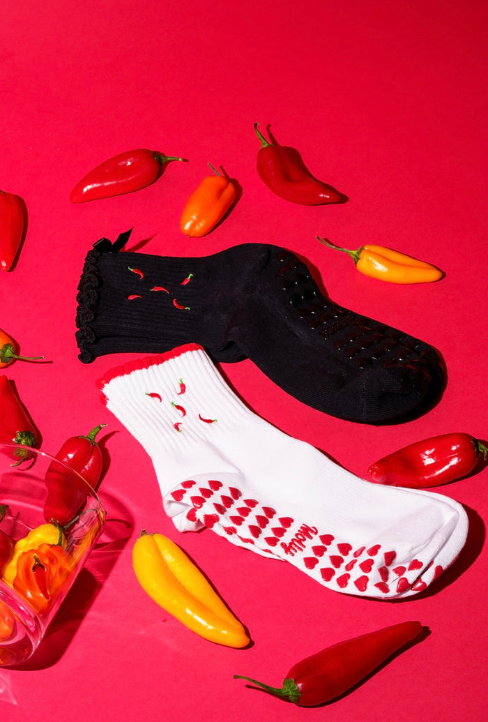 Chili pepper- red & white