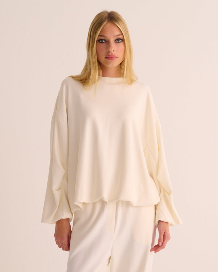 Cloud Dancer Sweatshirt and Joggers Set - Loungewear