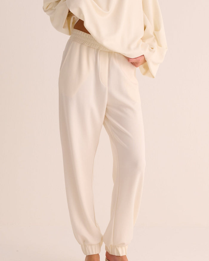 Cloud Dancer Sweatshirt and Joggers Set - Loungewear