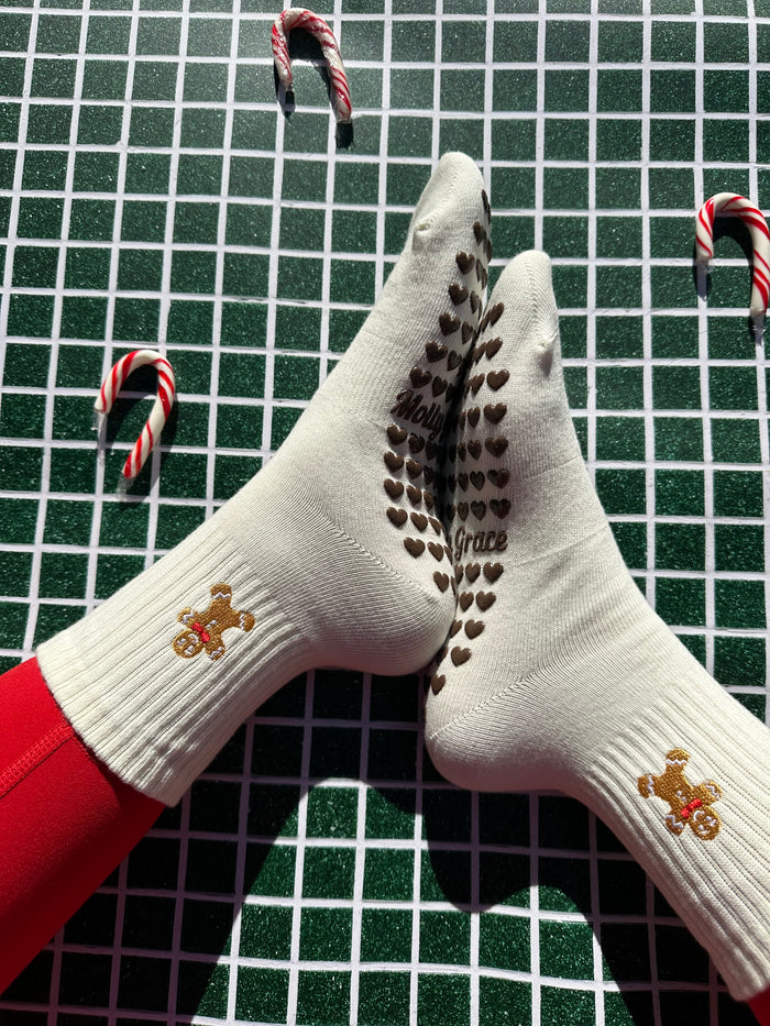 Non slip grip socks