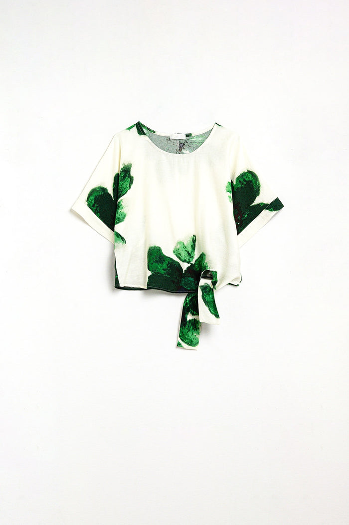 Cropped Blouse With Floral Print in Green Tied At The Waist
