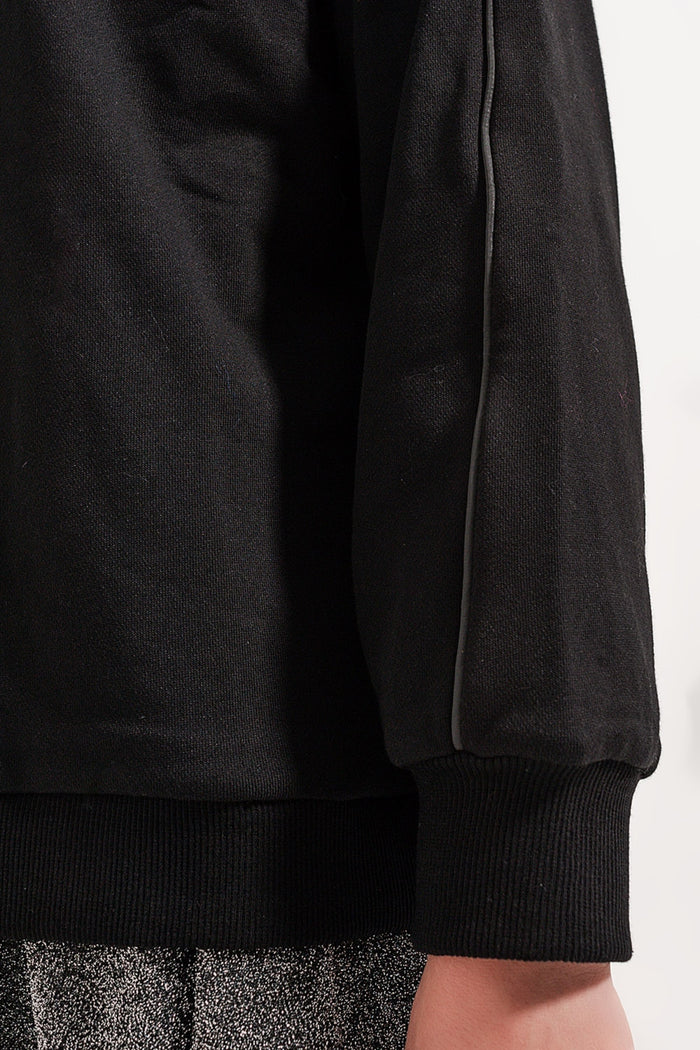 High neck sweatshirt in black