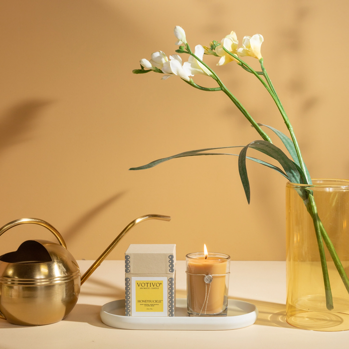 Honeysuckle Votivo Aromatic Candle