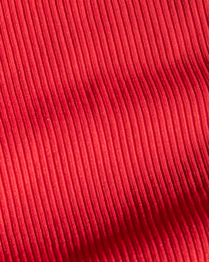 Close-up of Pout ribbed fabric used in the LSPACE Pout.