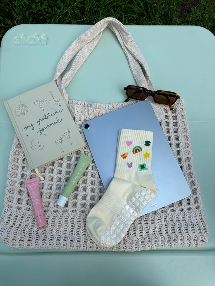 Cream lucky grip socks
