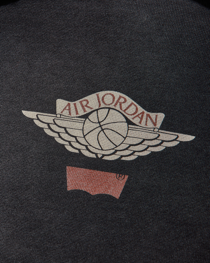 Nike Jordan M J Levis Hoodie Black/Pale Ivory/Gym Red Sweatshirts Zip-Ups IM6734-010