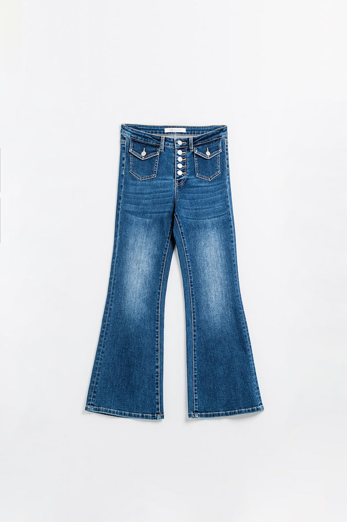 medium wash flared jeans with pockets - Denim