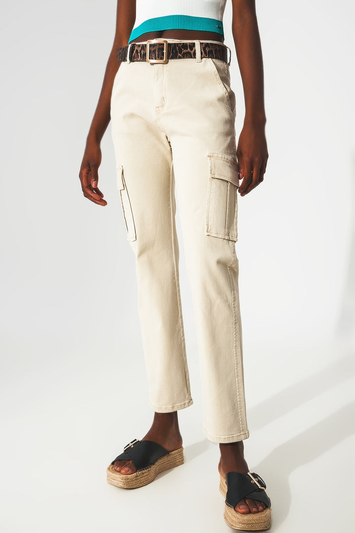 Relaxed cargo pants in beige - Coloured Jeans