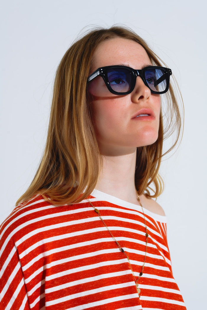 Retro Round Sunglasses With Smoke Blue Lens in Black
