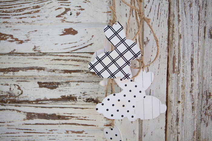 Reversible Wood Bunny Swag