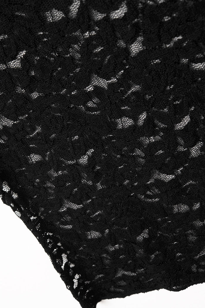 Romantic Lace T-shirt With Cap Sleeves in Black