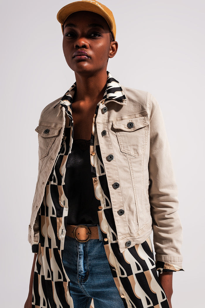 Slim denim trucker jacket in beige