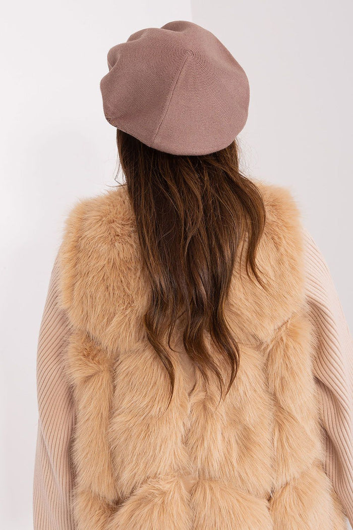 Smooth Beret Hat for Ladies - Stylish Accessory - Hats