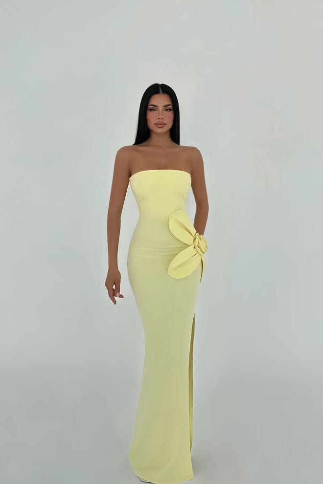 Sophie The Label Elegant Strapless Dress with Bow - Dress