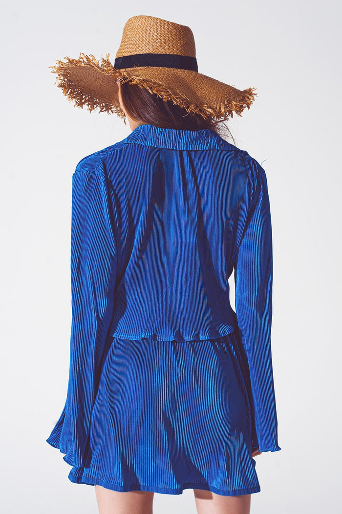 Tie Front Pleated Crop Top in Blue