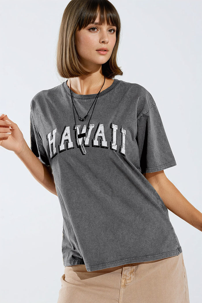 Washed Effect Hawaii T-Shirt In Grey - top