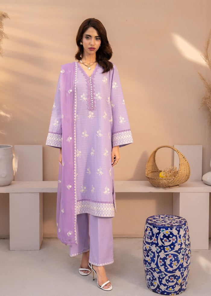 Lilac embroidered 3-piece kurta set with matching pants and dupatta, three-quarter sleeves